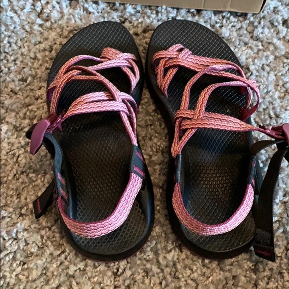 Chaco Tidal Wave Tsunami Sandals -like new - Picture 4 of 6
